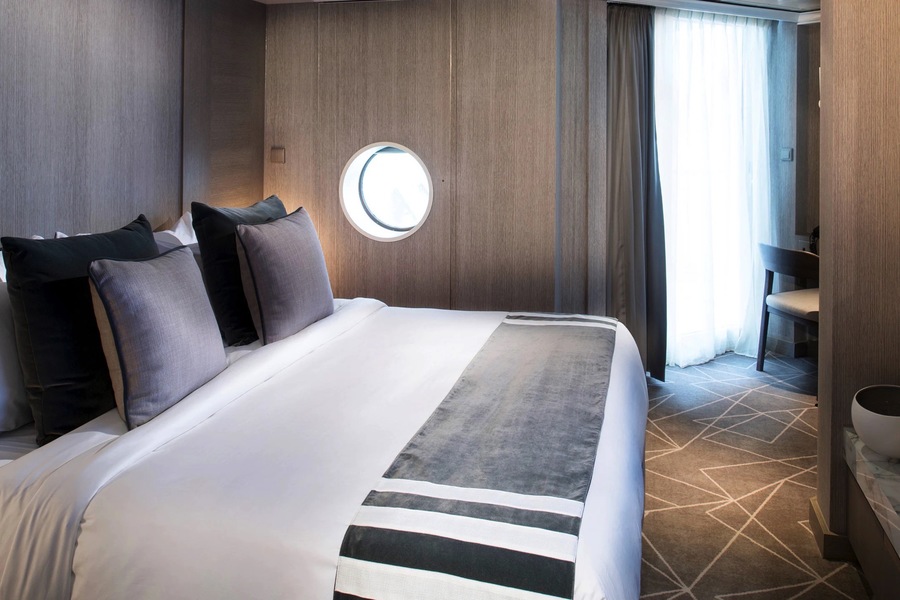 Celebrity Cruises Celebrity Beyond Royal Suite 5.jpg